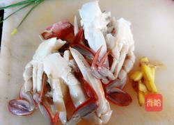 冬瓜螃蟹汤的做法图解2