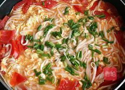 西红柿鸡蛋挂面的做法图解7