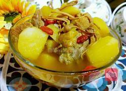 土豆排骨汤的做法图解1