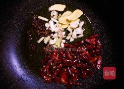 辣子鸡丁的做法图解7