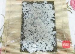 青瓜红萝卜火腿肠寿司的做法图解5