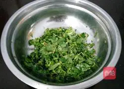 Illustration of how to make purslane steamed buns 4