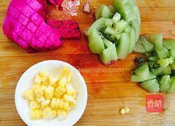 蔬菜水果沙拉的做法图解1