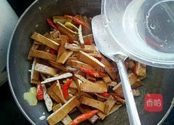 辣椒炒香干的做法图解7