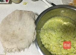 猪肉白菜馅饺子的做法图解7
