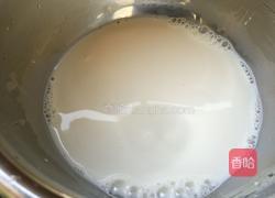 牛奶麦片的做法图解3