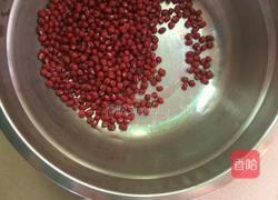 红枣红豆花生汤的做法图解2