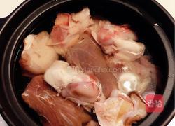 红烧大棒骨的做法图解1