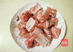 葱烧排骨的做法图解1