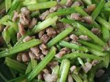 芹菜小炒肉的做法[图]