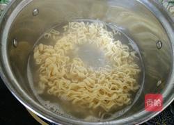煮泡面的做法图解4