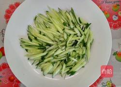 黄瓜拌拉皮的做法图解2