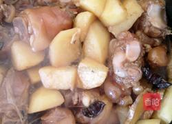 土豆烧猪蹄的做法图解7