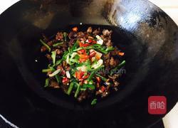 牛肉炒白菜的做法图解4