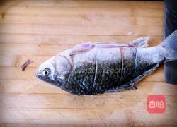 丝瓜鲫鱼汤的做法图解4