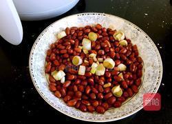 老醋花生米的做法图解8