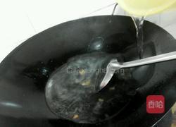 菌菇汤的做法图解3