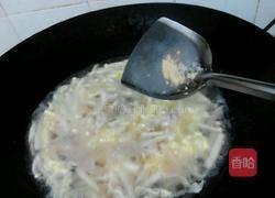 菌菇汤的做法图解7