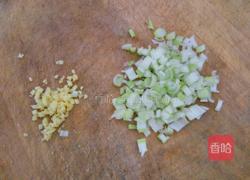 茴香馅包子的做法图解3