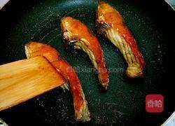 煎鱼排的做法图解7
