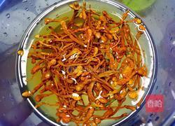 虫草花炖瘦肉的做法图解2