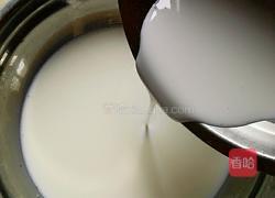 牛奶小方的做法图解2