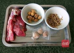 太子参无花果煲瘦肉的做法图解1