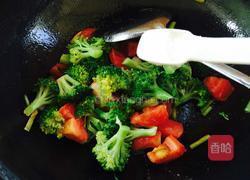 番茄炒西兰花的做法图解8