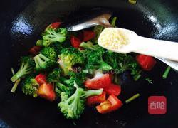 番茄炒西兰花的做法图解9