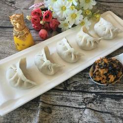 胡萝卜木耳馅饺子的做法[图]
