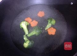 黑胡椒牛排饭的做法图解2