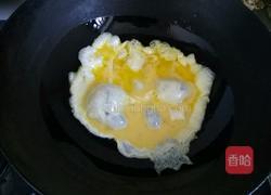 尖椒火腿炒鸡蛋的做法图解4