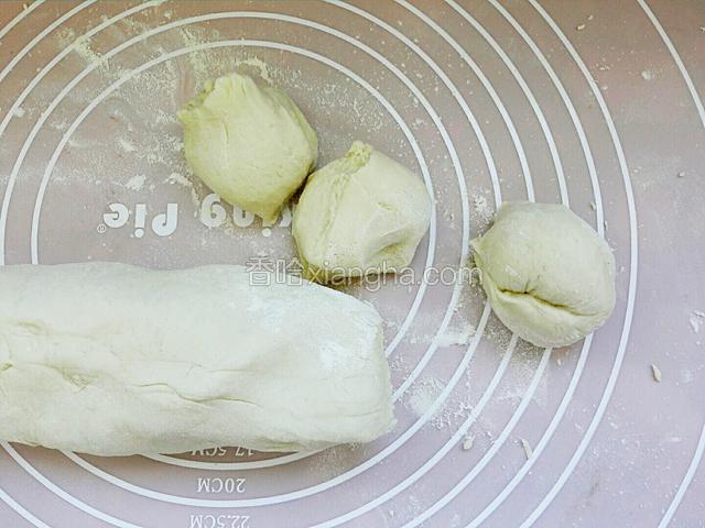 揪岀数个等量相同小面挤