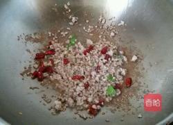 金针菇炒肉的做法图解5