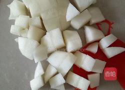 雪梨银耳百合汤的做法图解4