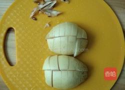 银耳雪梨糖水的做法图解2