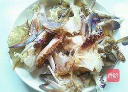 酱汁螃蟹的做法图解1