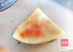 清炒西瓜皮的做法图解1