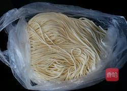 麻辣拌面的做法图解1