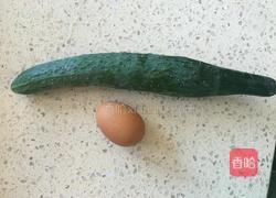 黄瓜鸡蛋水饺的做法图解2