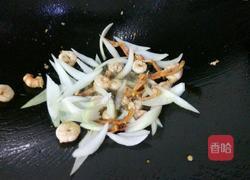 海鲜炒饭的做法图解6