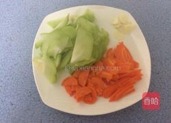 佛水瓜炒肉片的做法图解2