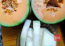 哈蜜瓜水果馅的做法图解1