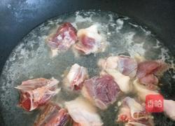 香菇炖鸭的做法图解3