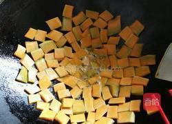 煎煮南瓜的做法图解5
