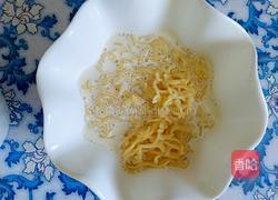 牛奶泡面的做法图解4