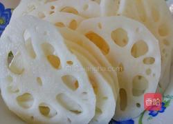 肉片炒藕的做法图解1