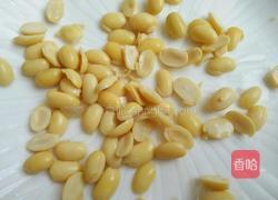 黄瓜豆瓣蛤蜊汤的做法图解1