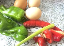 碎椒炒鸡蛋的做法图解1