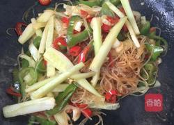 粉丝鸡蛋黄瓜的做法图解7